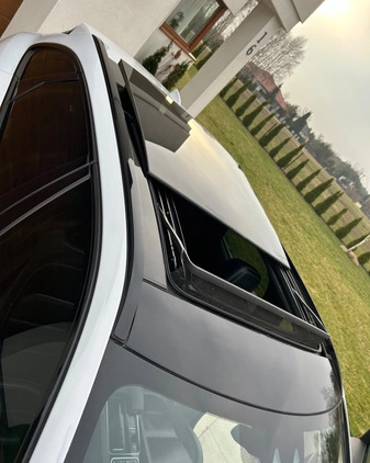 Jaguar F-Pace cena 133999 przebieg: 106220, rok produkcji 2019 z Trzcińsko-Zdrój małe 781